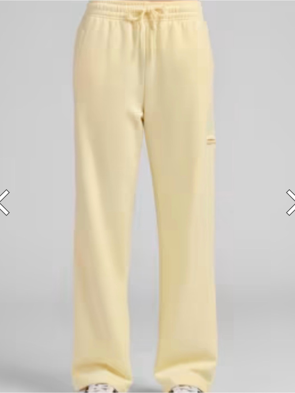 BNWT Comfrt Buttercream-Color straight leg Sweatpants